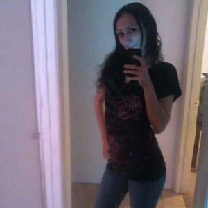 Meet your Posher, Antoinette